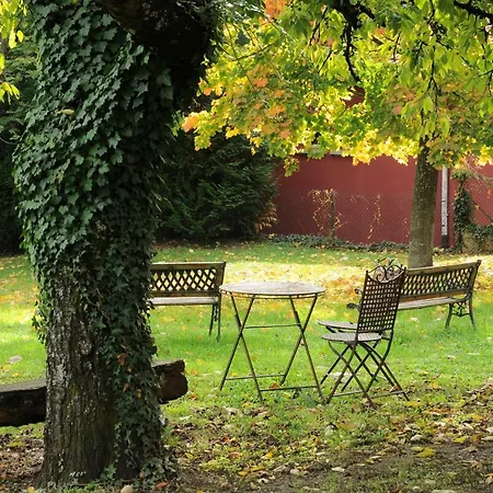 Apartment Gite Coté Jardin Fahrer Ackermann